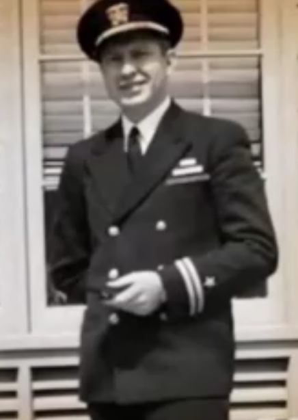 l_ron_hubbard_new_navy_pic_wwii.png